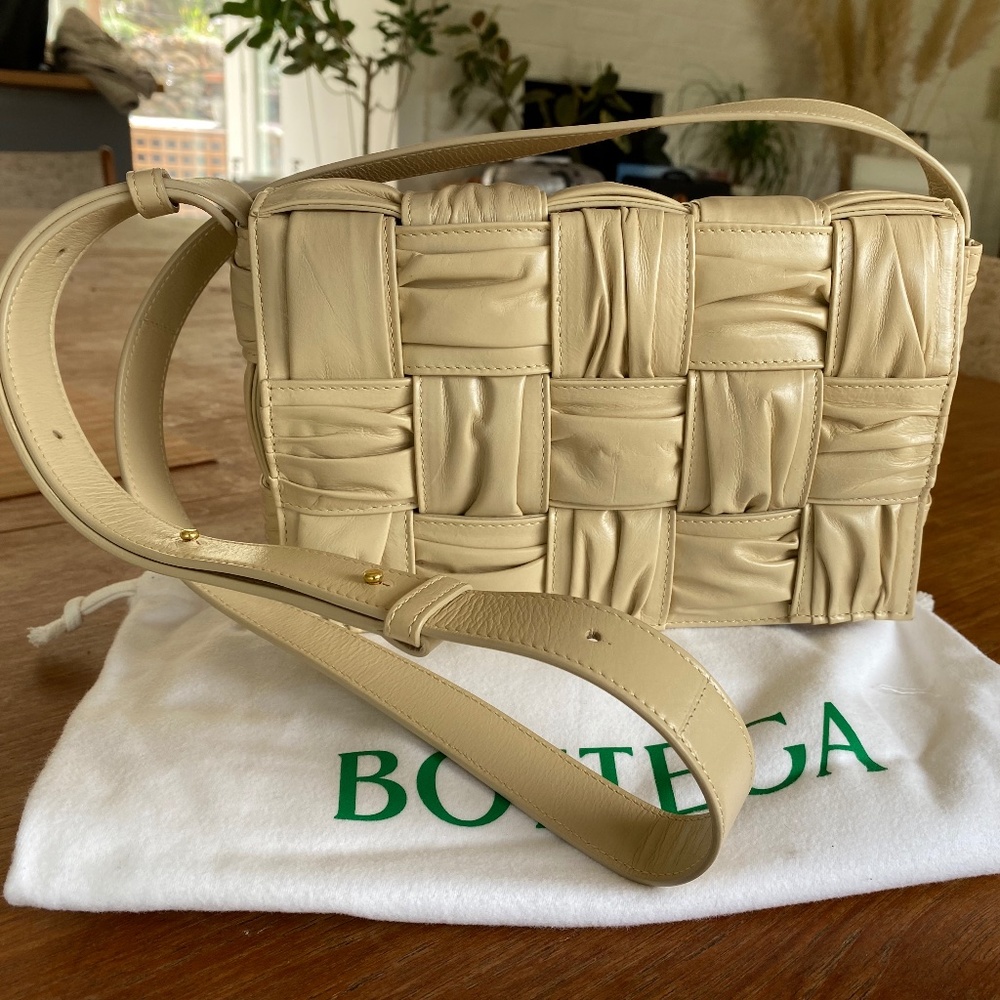 Bottega Veneta Cassette Intrecciato Plissé Leather Crossbody Bag